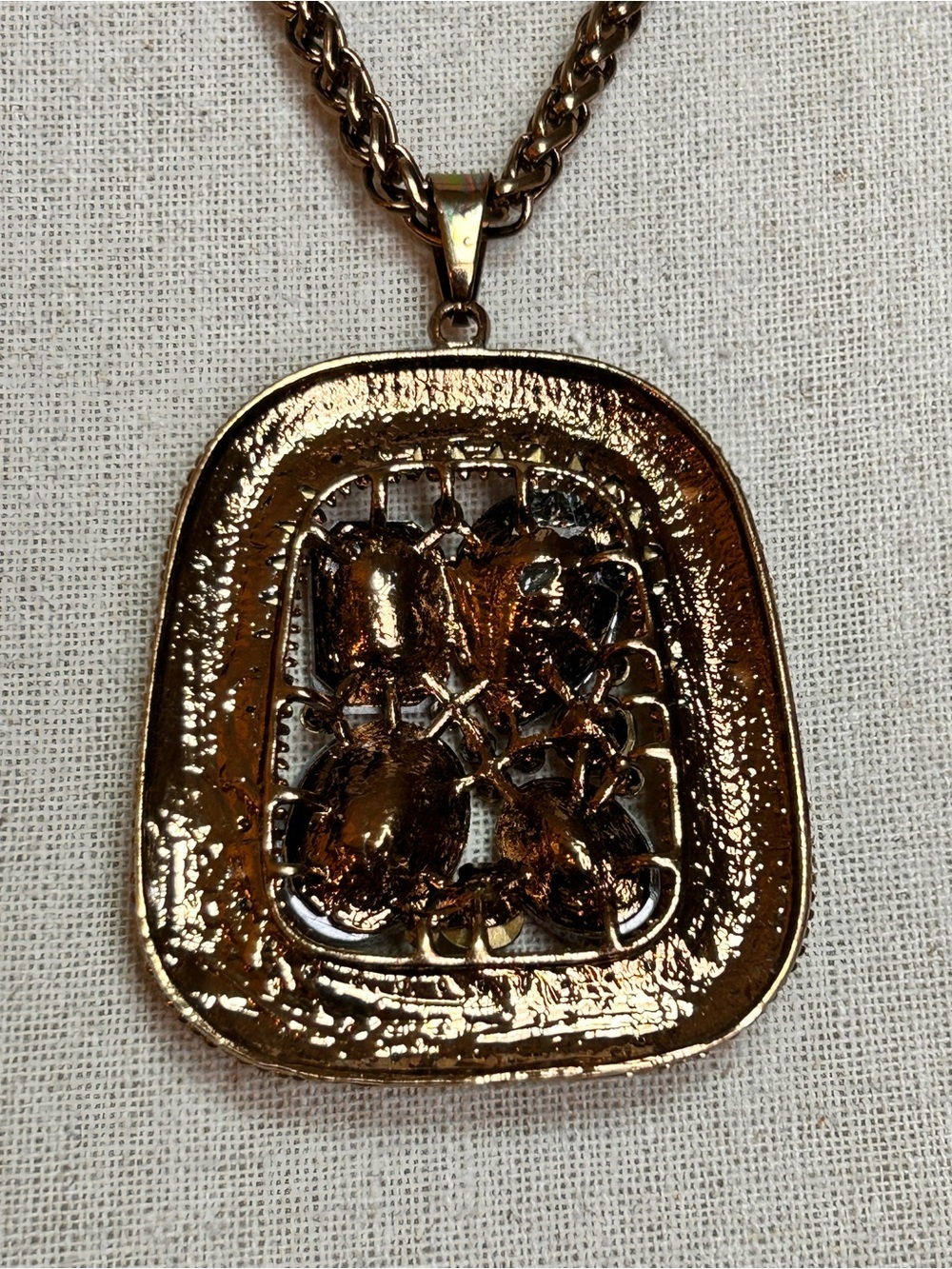 Vintage Style Red & Smoky Crystal Pavé Square Pendant Necklace Moody Vibe - Picture 6 of 7